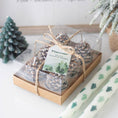 Load image into Gallery viewer, Set of 6 Pinecone Tealight Candles