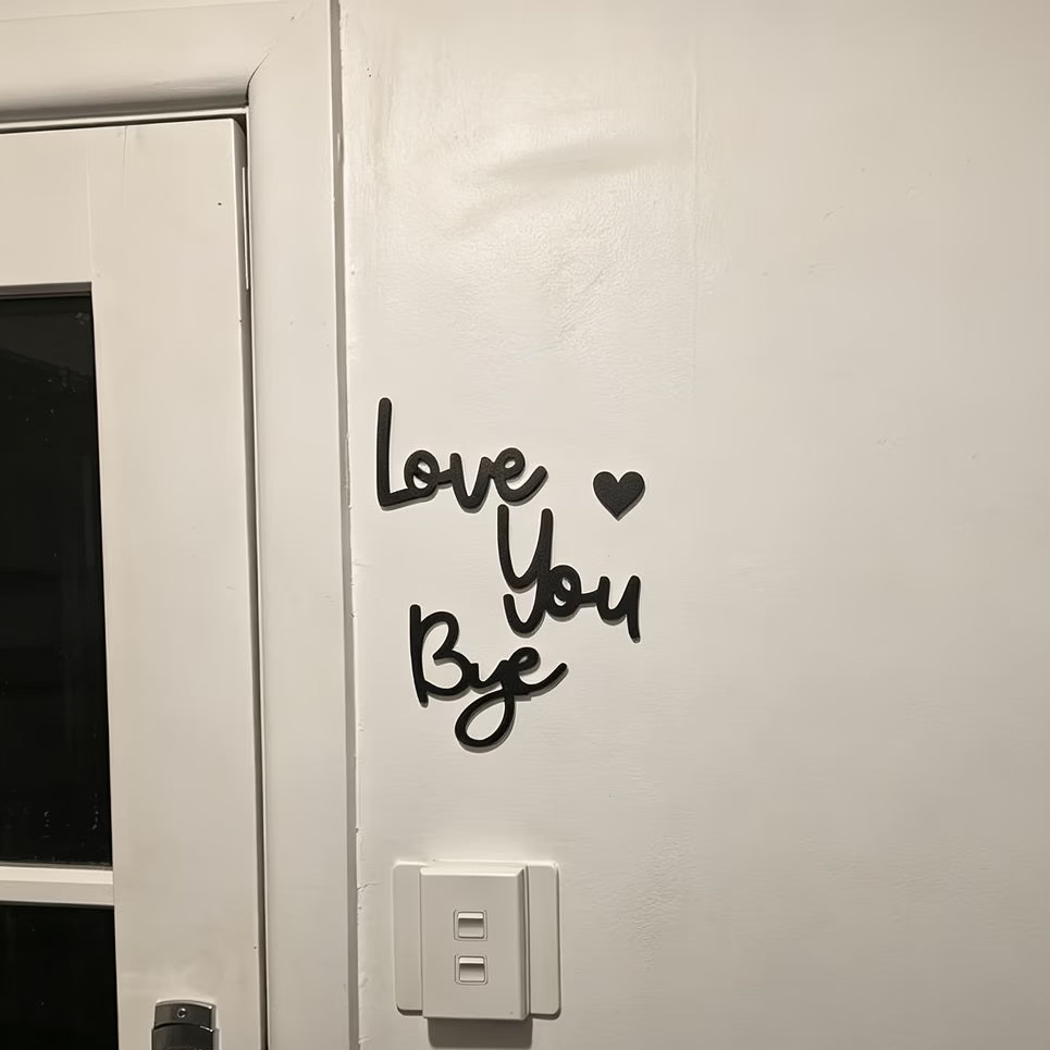 2D Flat Wooden Sign "Love You Bye" with Heart Door Frame Sign