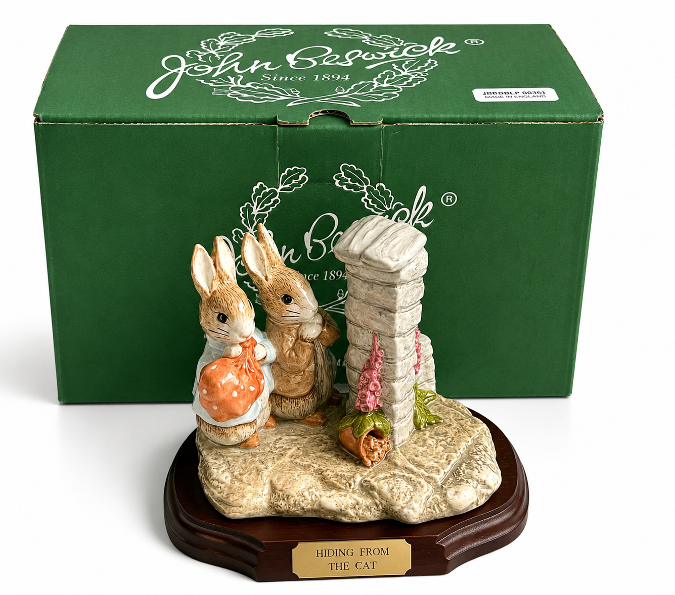 Royal Doulton John Bestwick The World of Beatrix Potter Hiding from the Cat