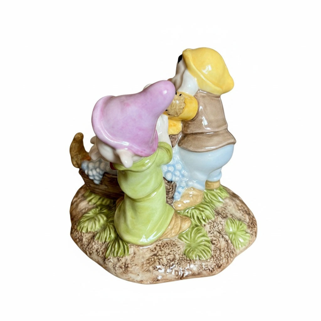 Royal Doulton Snow White and the Seven Dwarfs Grumpy’s Bath time Figurine