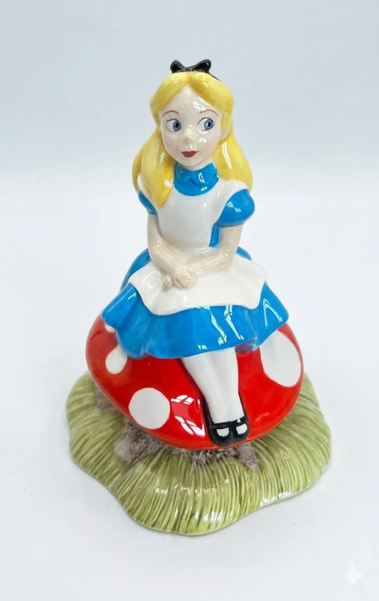 Royal Doulton Disney Showcase Collection Alice from Alice in Wonderland