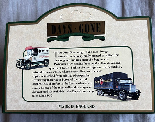 Lledo Days Gone Vintage Blue Saloon Car Diecast Model – Boxed – Made in England