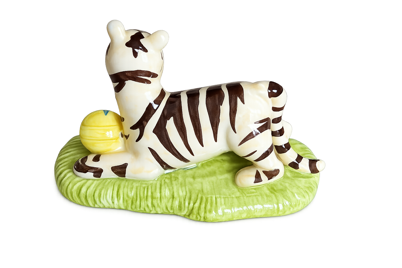 Royal Doulton The Winnie the Pooh Collection Tigger Plays Ball Figurine