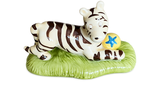 Royal Doulton The Winnie the Pooh Collection Tigger Plays Ball Figurine