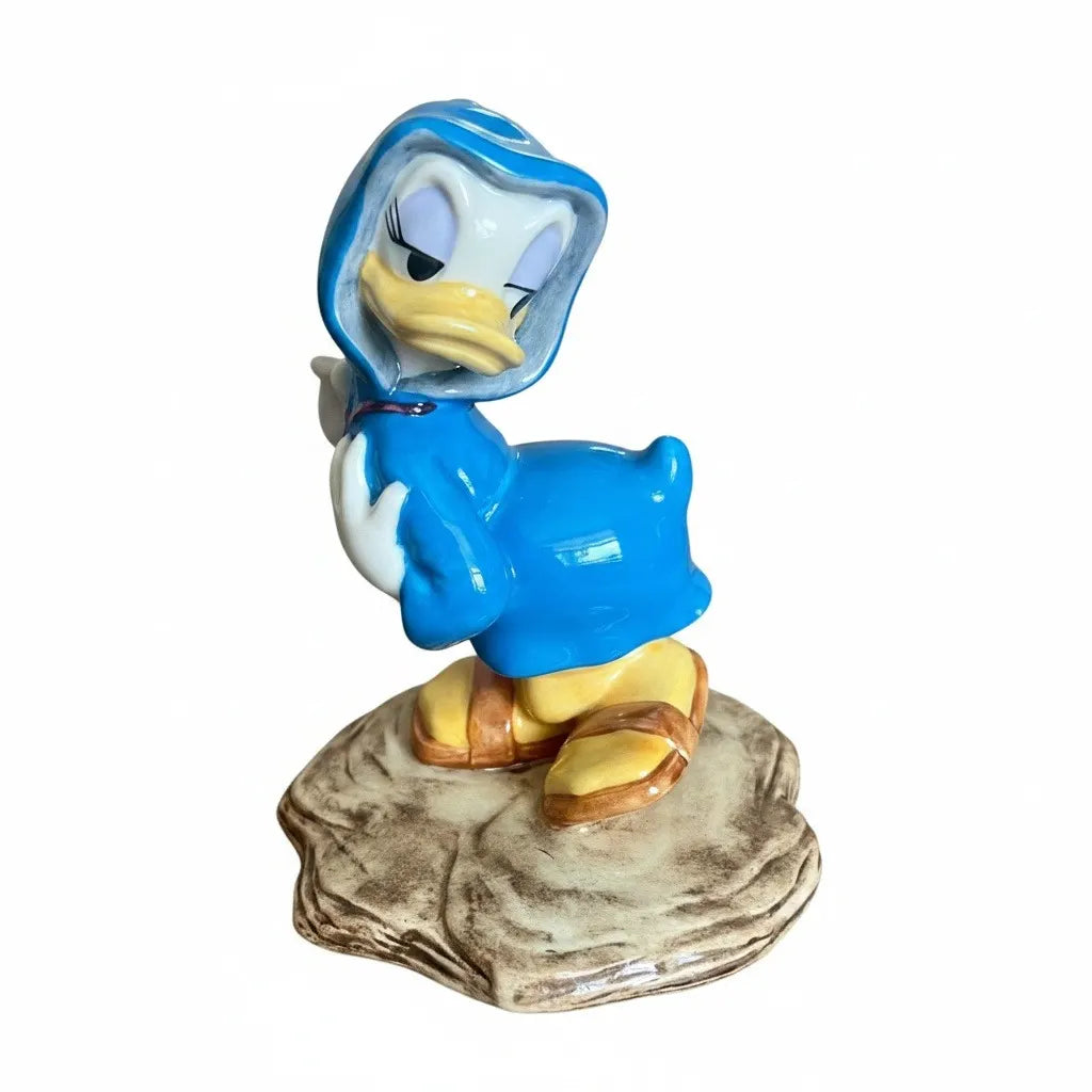 Royal Doulton Disney Showcase Collection Daisy Duck Figurine