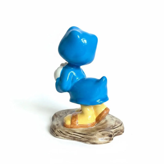 Royal Doulton Disney Showcase Collection Daisy Duck Figurine